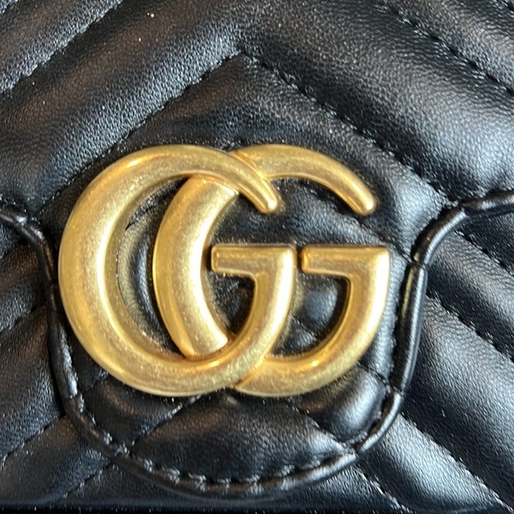GG Quilted Crossbody - Picture 2 of 6